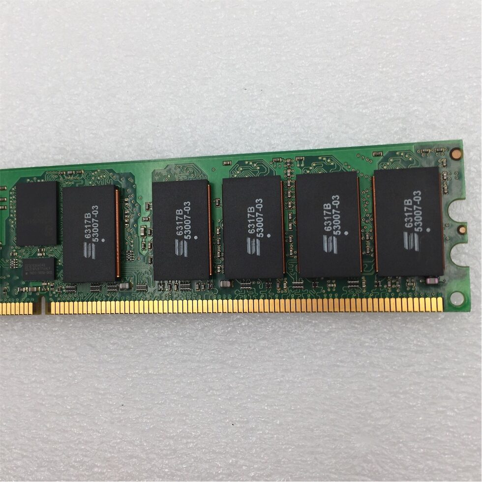 IBM 4GB 1X4GB PC2-4200 DIMM MT36HTJ51272M2Y-53E MT36HTJ51272M2Y-53EA1 12R8247 - Imagen 7