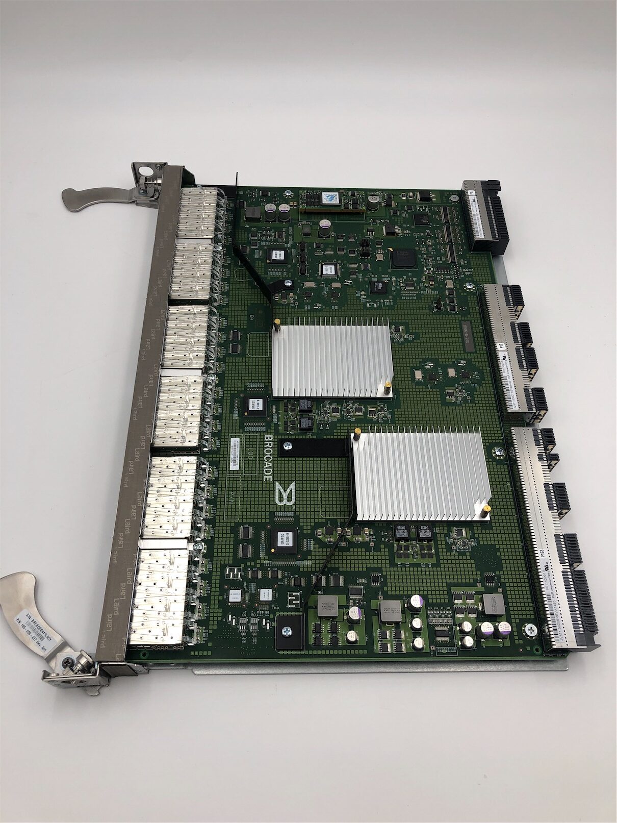 Brocade FC16-48 48-Port 16GB Blade for DCX - Image 4