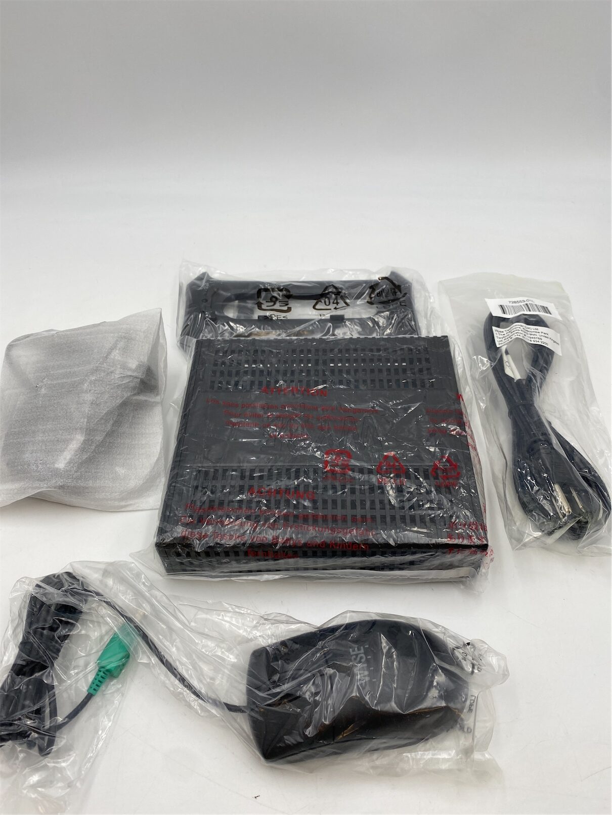 Dell 50100-D90D8 -16G FLASH/4G RAM - WE8S - Imagen 3