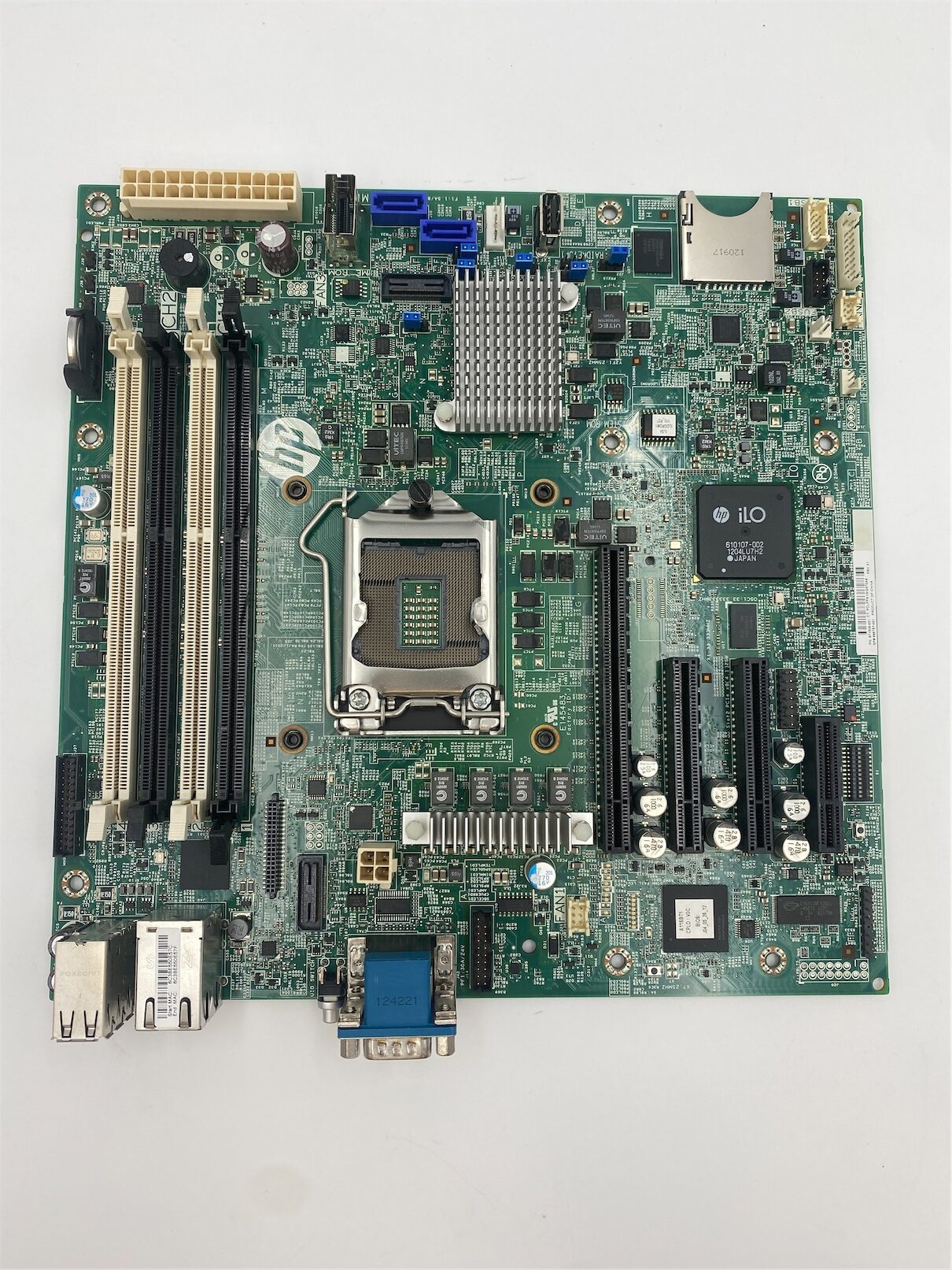 HP Proliant ML310E Gen8 Systemboard - Image 4