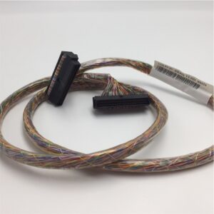 IBM Auxiliary Cache to SCSI Adapter Cable