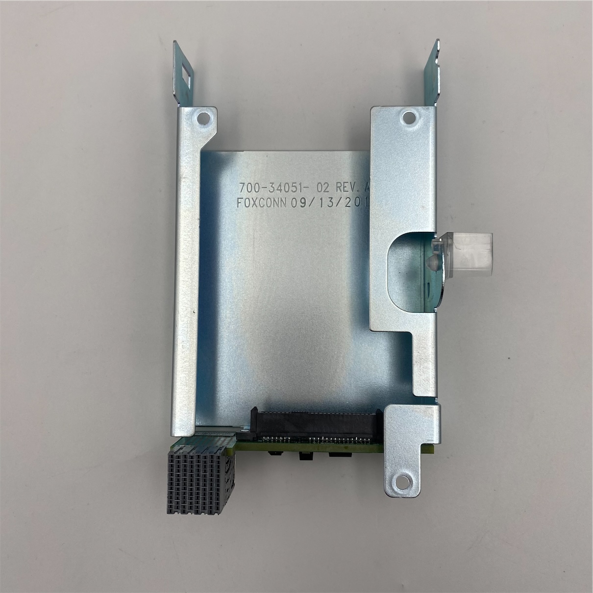 Cisco UCS B200 M3 SAS 2.5 HDD Backplane w/ Cage - Image 4