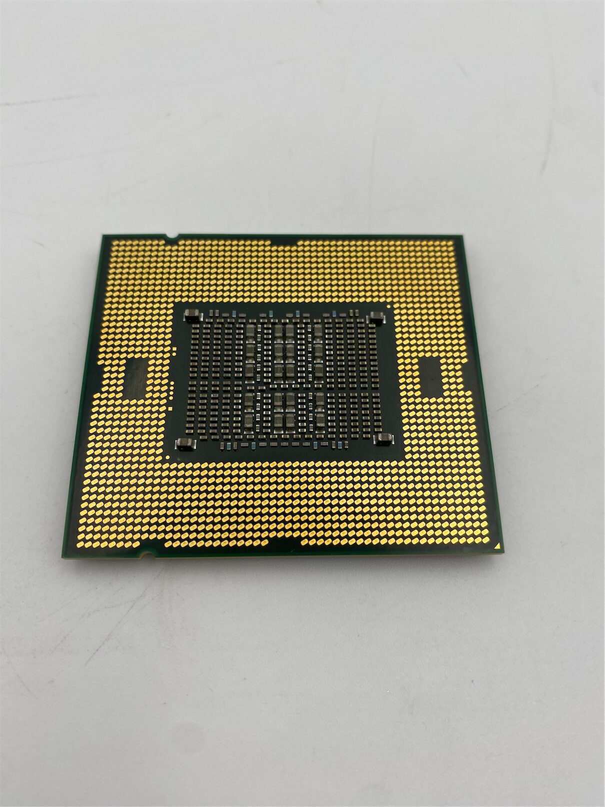 INTEL XEON 10C E7-8867L 2.13GHZ 30MB 6.4 GT/S 105W