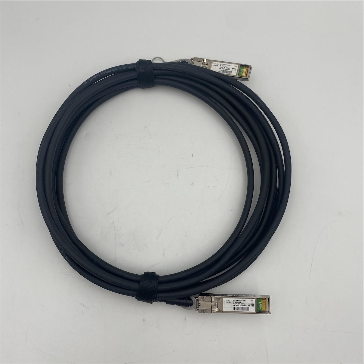 Cisco 10GBASE-CU SFP+ Cable 5 Meter, passive - Image 3