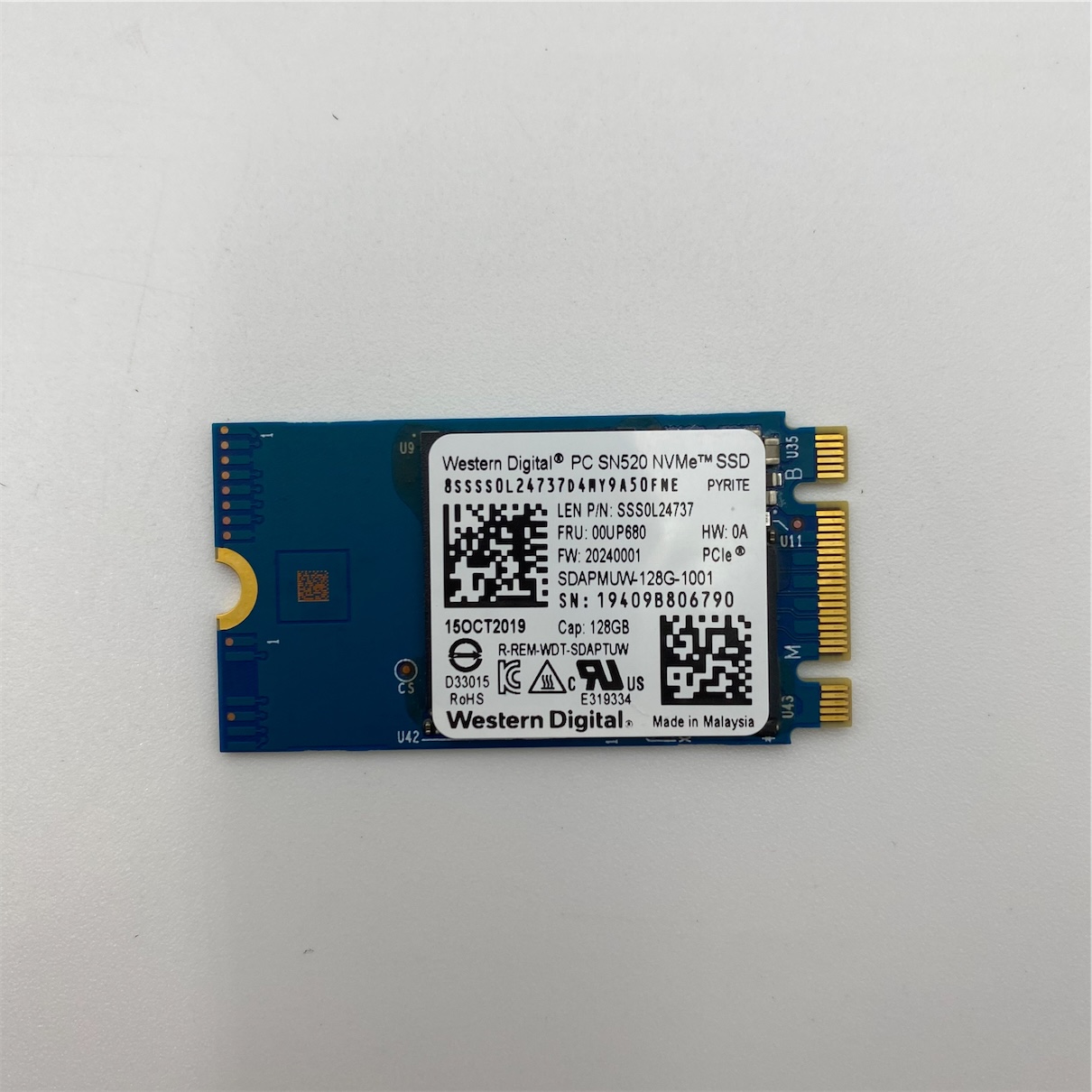 Lenovo 128G M.2 2242 PCIe3x2 UMIS STD - Imagen 4