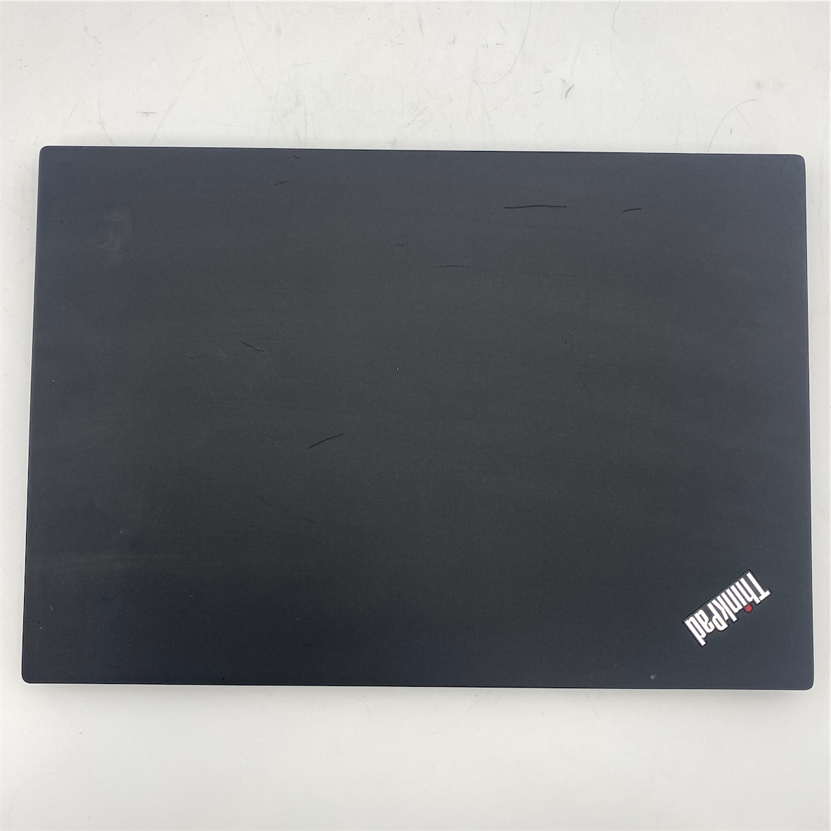 Lenovo ThinkPad T14 Gen2 AMDRyzen 7 5850U 16GB RAM 512GB SSD *SCRATCHES* - Image 2