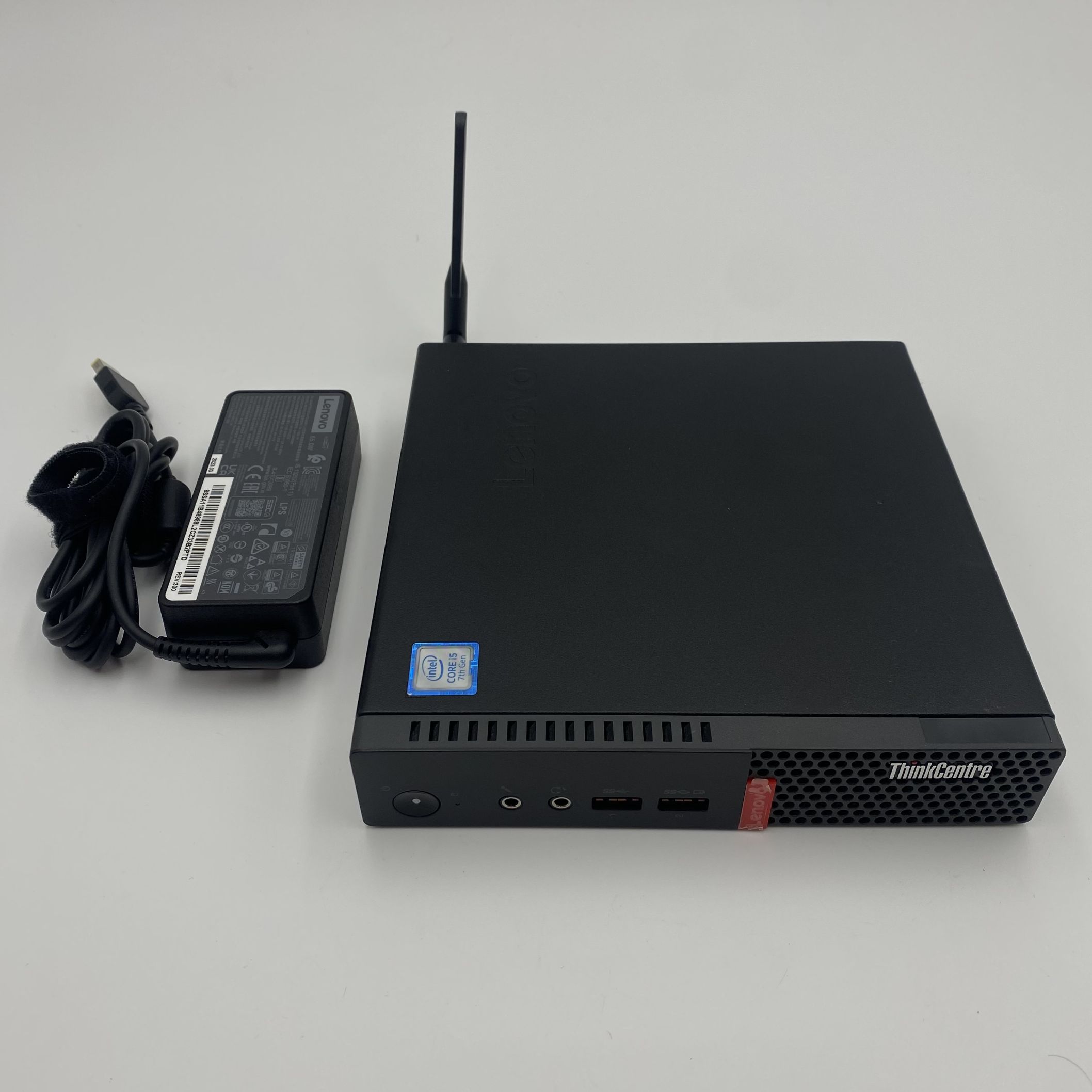 Lenovo ThinkCentre M710Q I5-7500T 8GB RAM 500GB HDD *BROKEN USB (only one)*