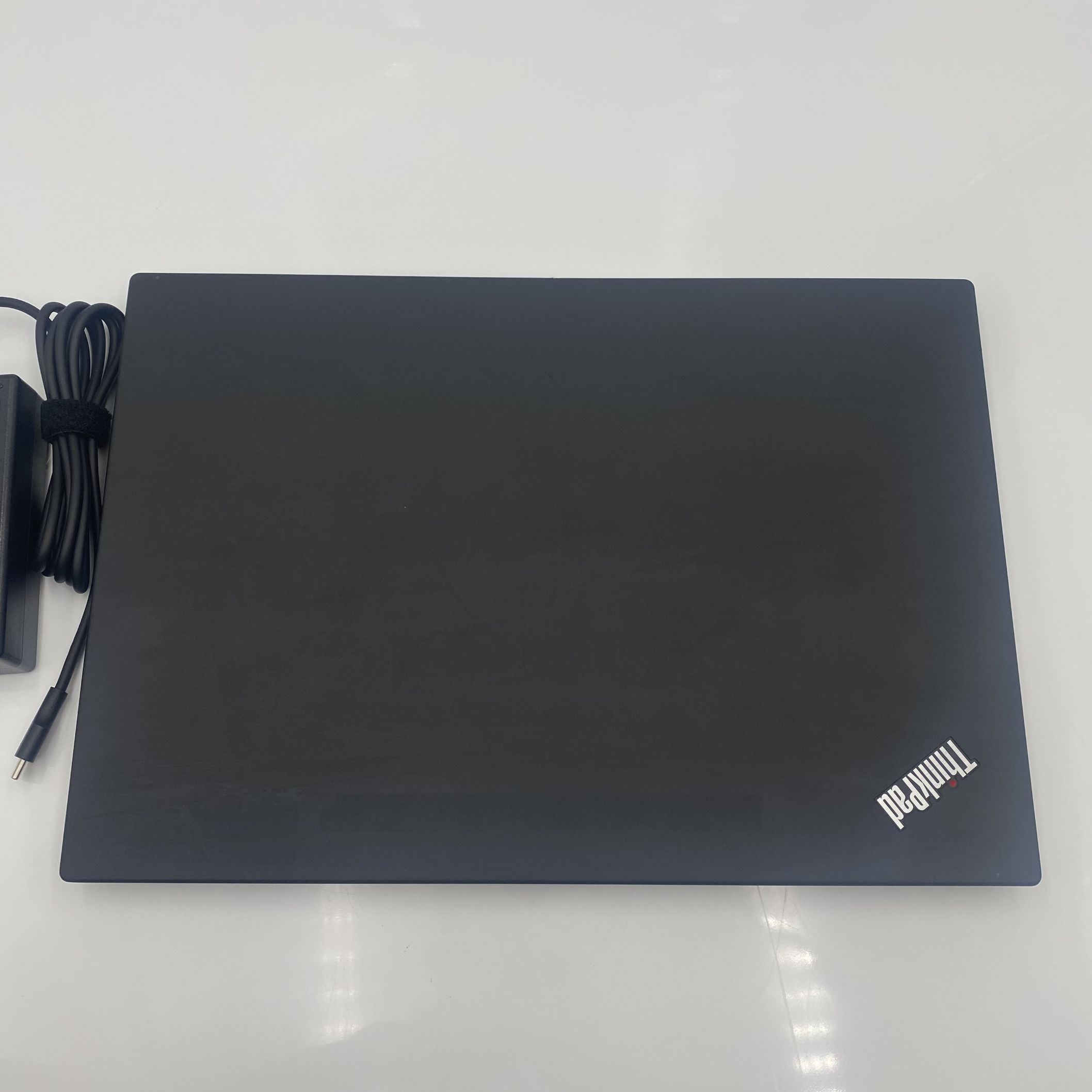 Lenovo ThinkPad T14 AMD Ryzen 5 4650U 8GB RAM 256GB SSD - Image 2