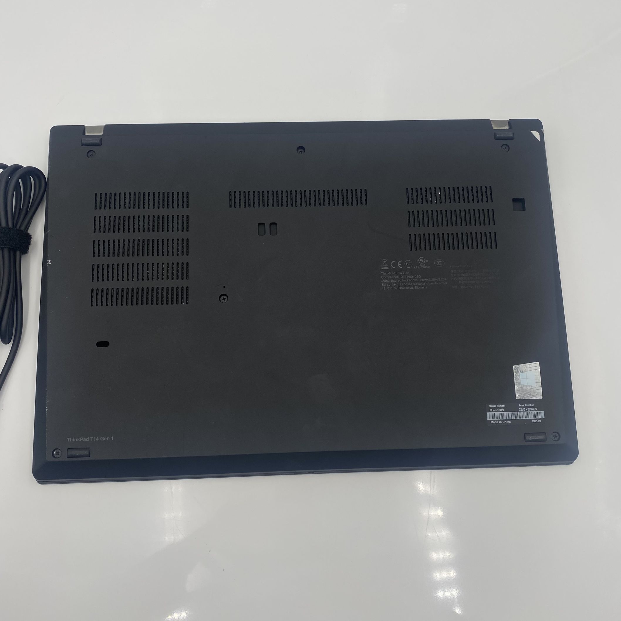 Lenovo ThinkPad T14 AMD Ryzen 5 4650U 8GB RAM 256GB SSD - Image 5