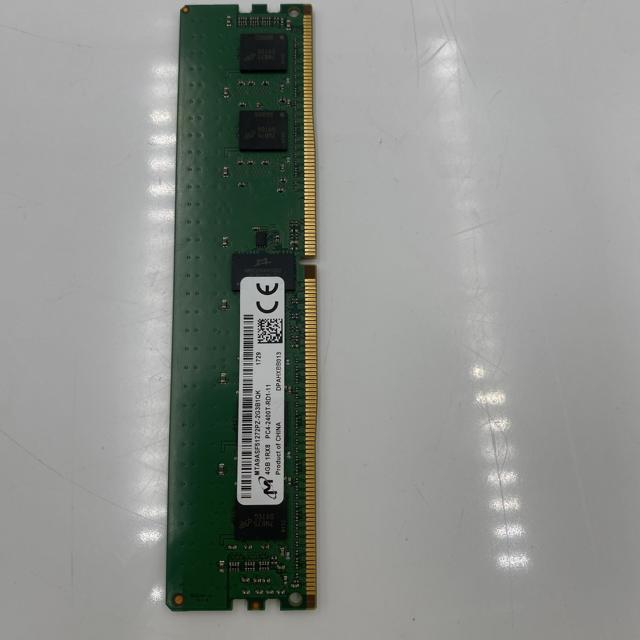 MICRON 4GB (1x4GB) 1RX8 PC4-19200T-R DDR4-2400MHZ RDIMM - Image 5