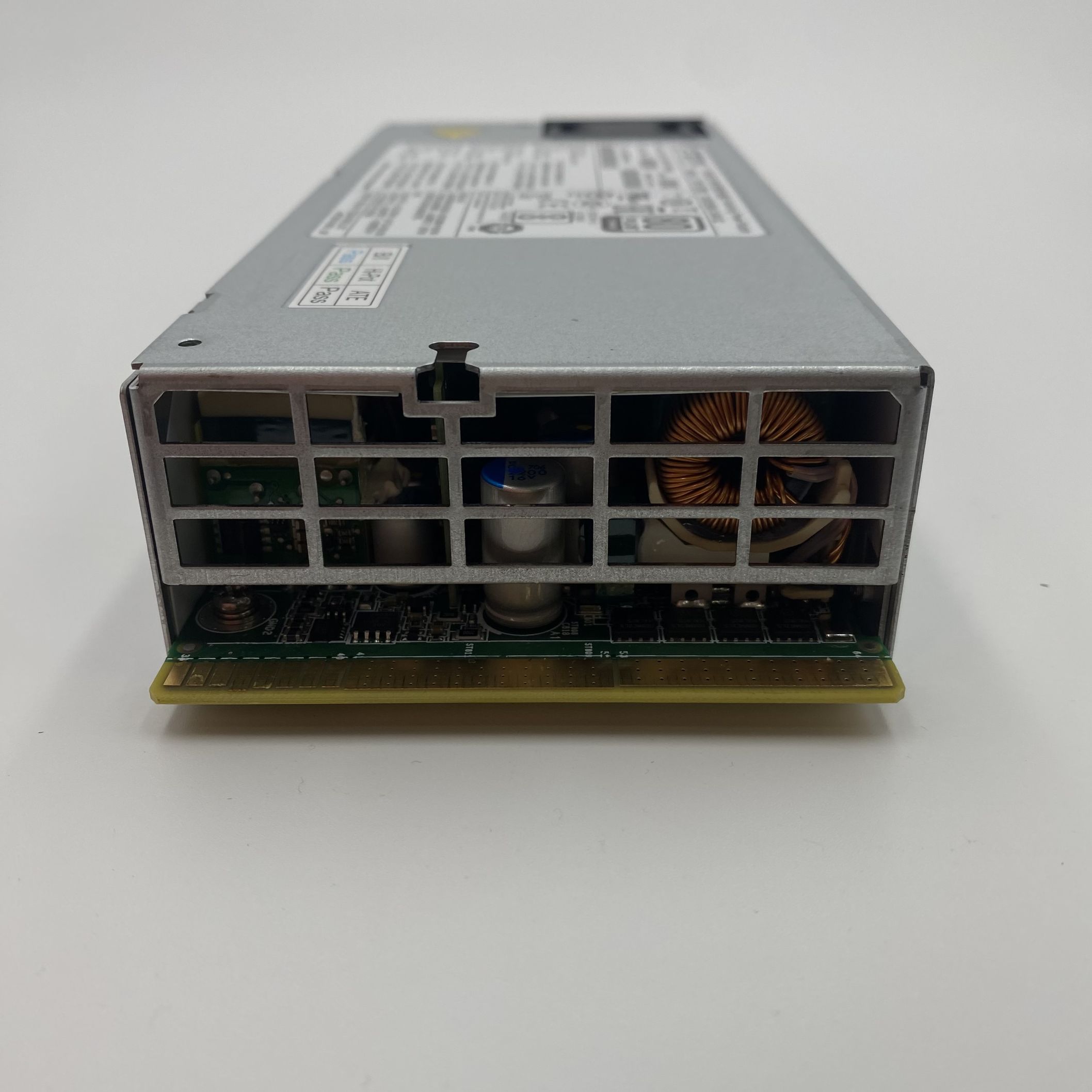 Artesyn 800W Switching Power Supply 80 Plus Titanium MC800B6-3-4R-02 - Imagen 4