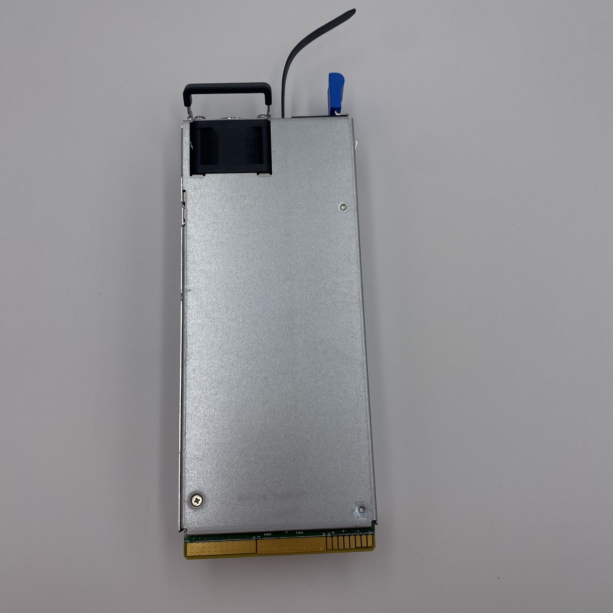 Artesyn 800W Switching Power Supply 80 Plus Titanium MC800B6-3-4R-02 - Imagen 5