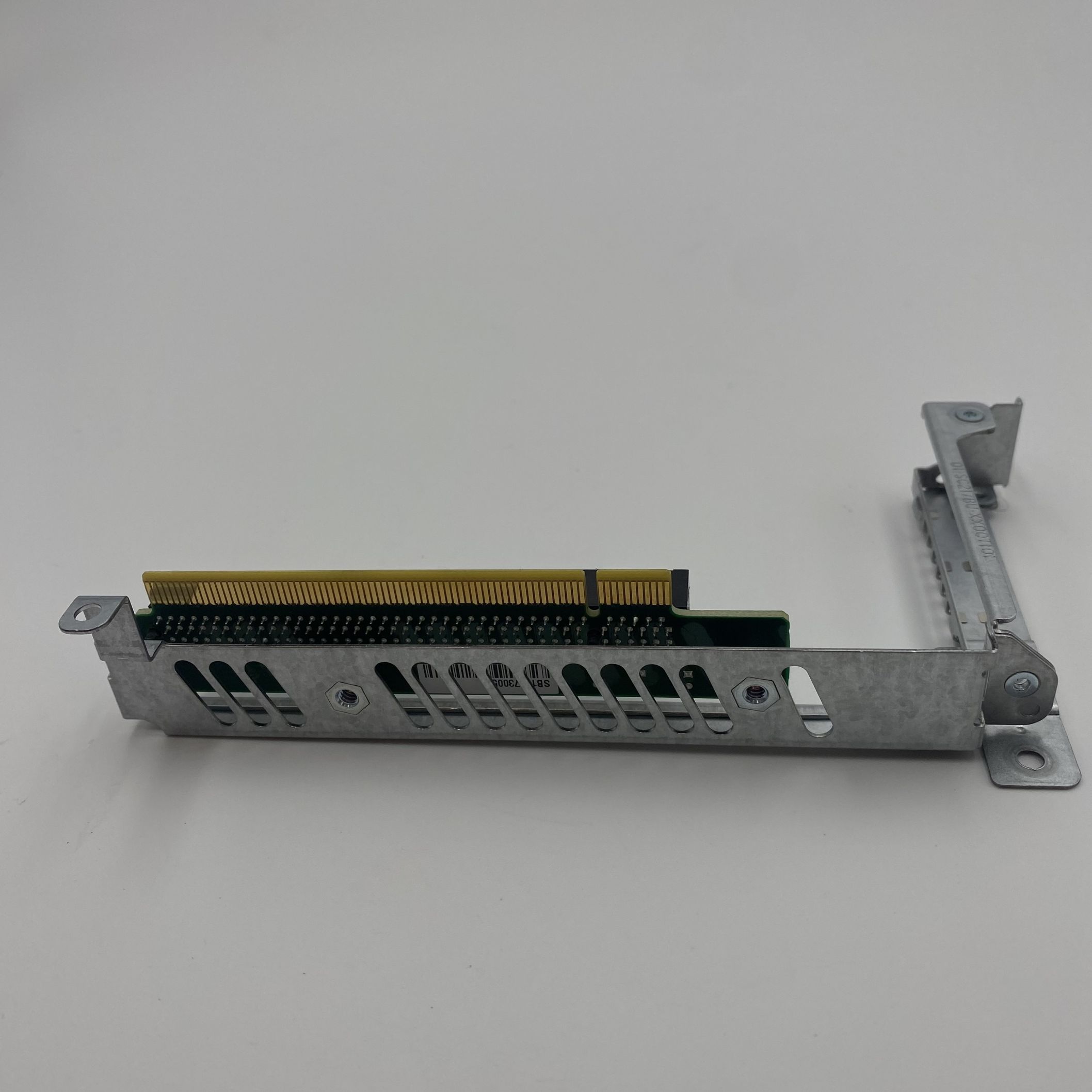 Supermicro 1-Slot PCIe X16 Riser Card RSC-R1UTP-E16R - Image 4