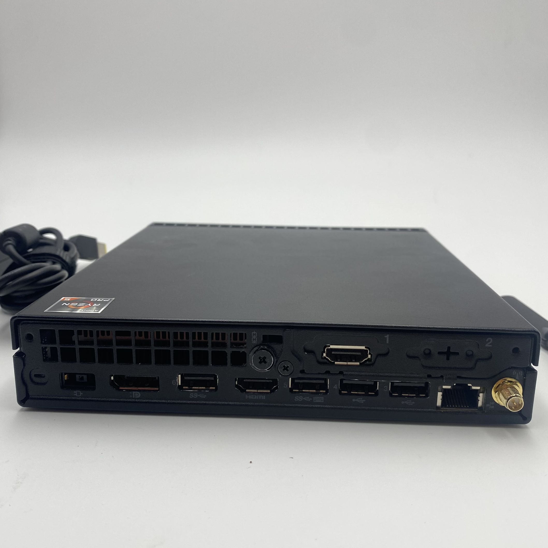 Lenovo ThinkCentre M75q G2 AMDRyzen5 5650GE 16GBRAM 256GBSSD - Imagen 5