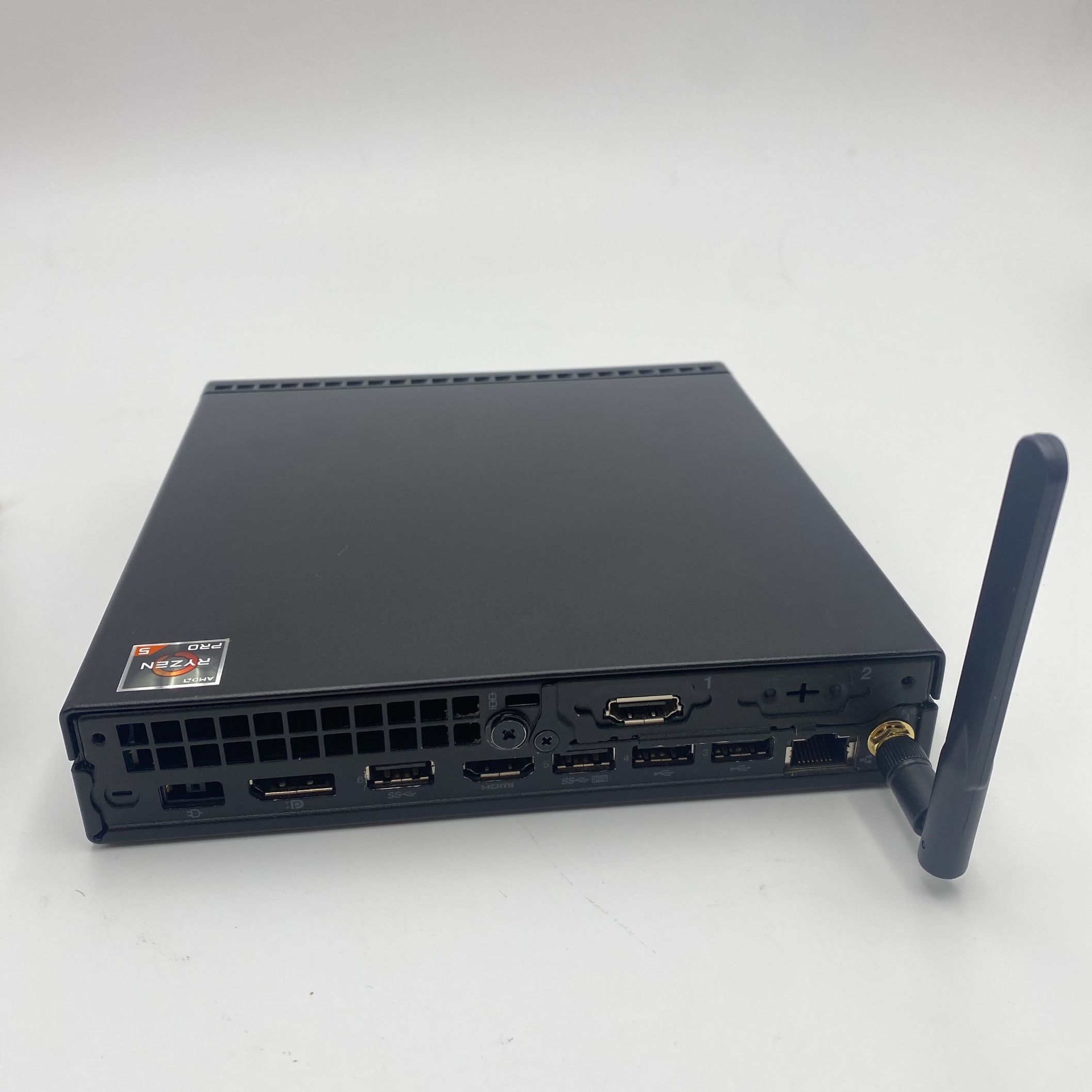 Lenovo ThinkCentre M75q G2 AMDRyzen5 5650GE 16GBRAM 256GBSSD - Imagen 6