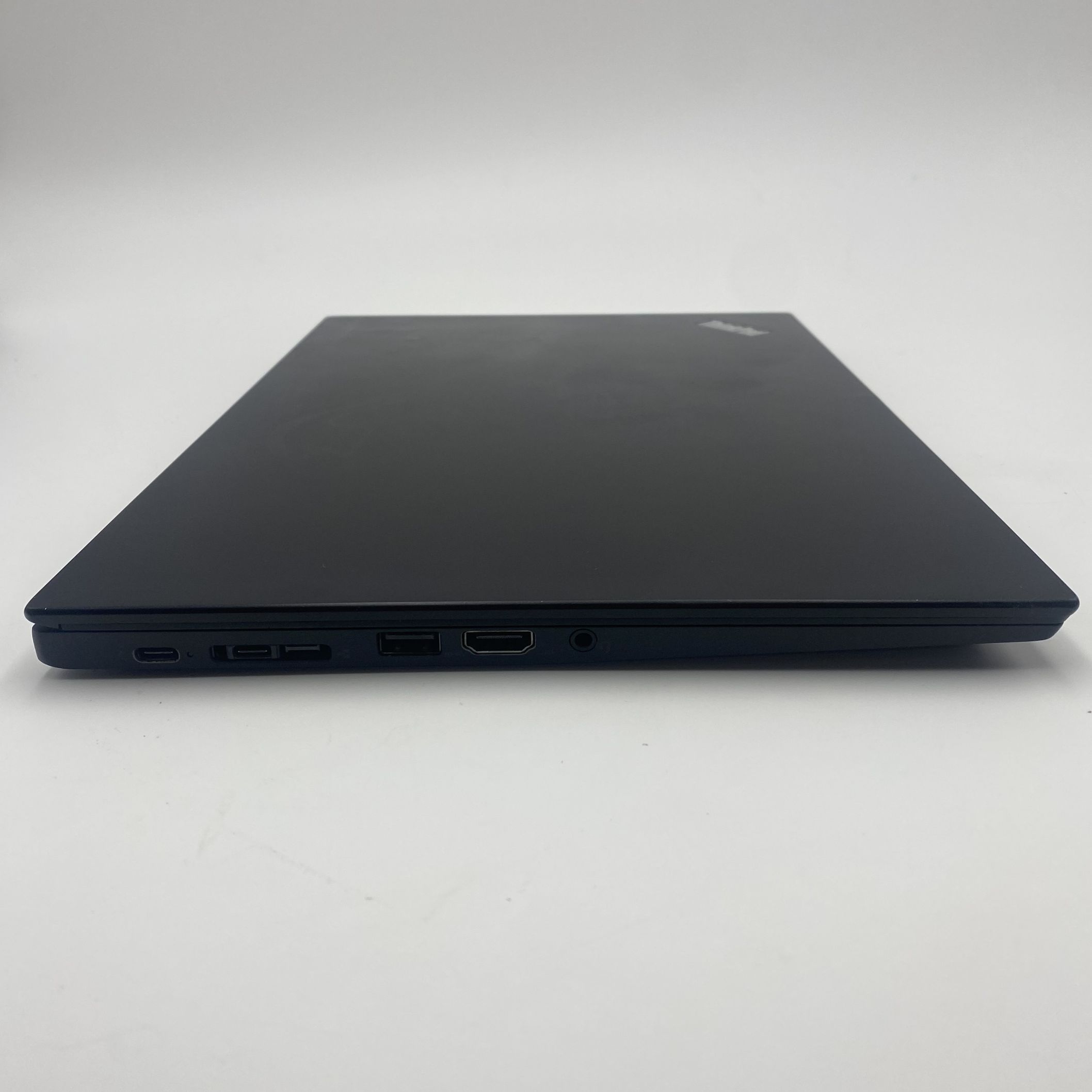 Lenovo Thinkpad T495S AMD Ryzen 7 3700U 16GB RAM 512GB SSD - Imagen 3