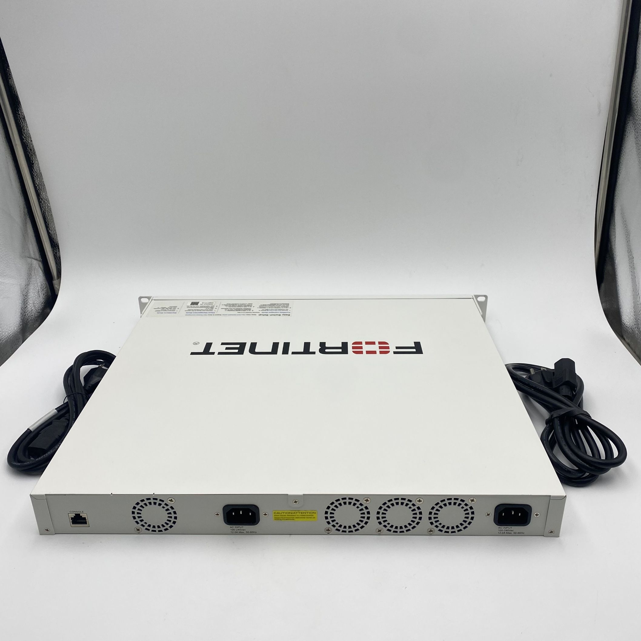 Fortinet Layer 2/3 FortiSwitch 48 port Gigabit PoE+ Switch FS-448E-FPOE - Image 2