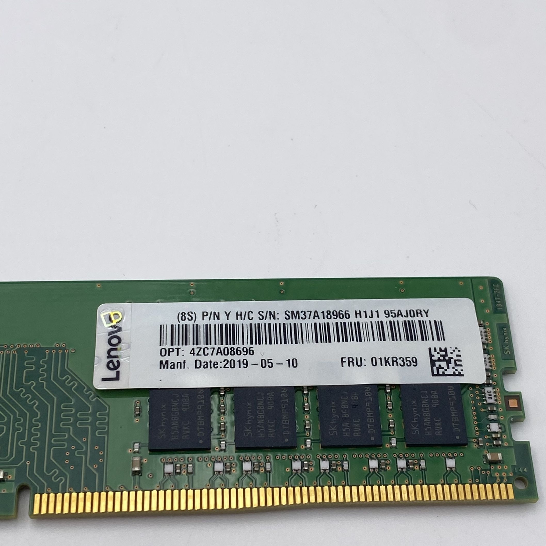 Lenovo ThinkSystem 8GB TruDDR4 2666 MHz (1Rx8, 1.2V) UDIMM 4X77A08689 01KR359 - Imagen 5