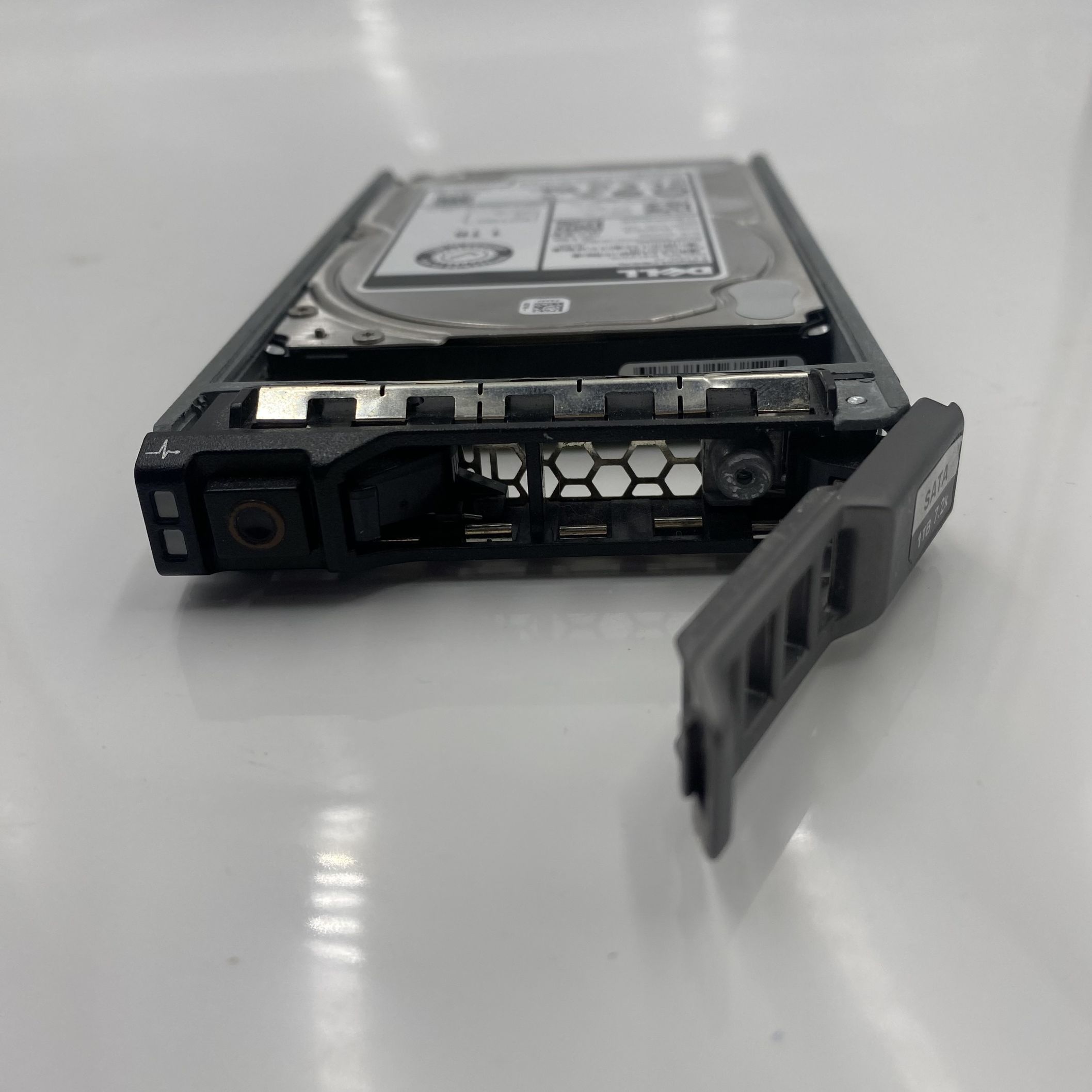 DELL 1TB 7.2K 6G 512n SATA 2.5 HDD 08DN1Y 8DN1Y - Imagen 2