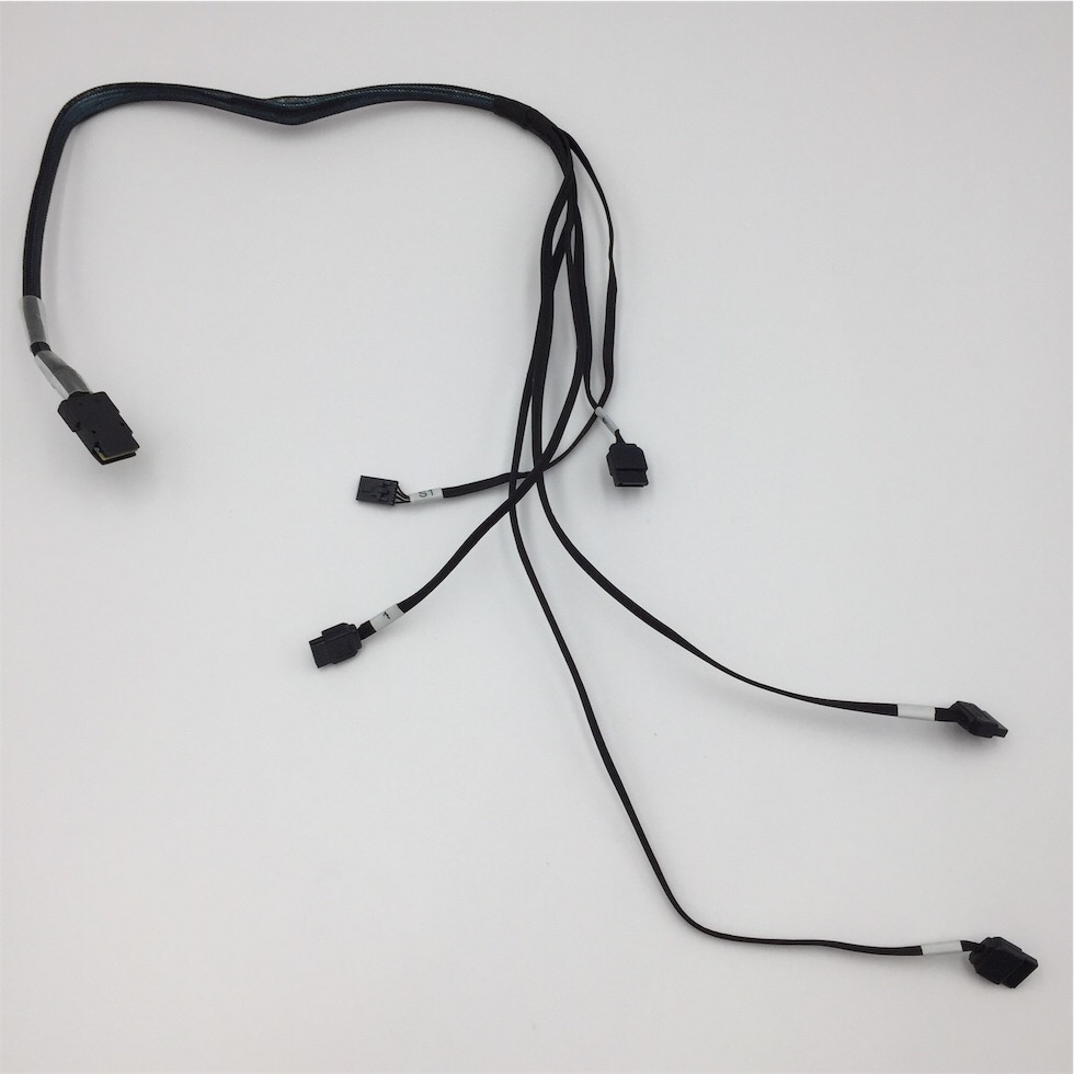 CISCO UCS C220 SAS PORT 1 CABLE 4112 1110961055