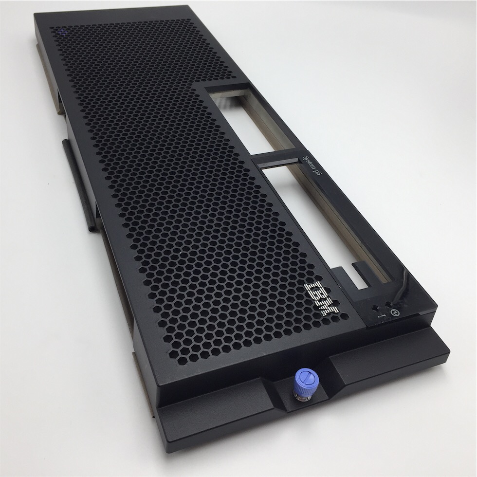 IBM Front Cover Bezel Assembly pSeries P570 Servers - Image 3