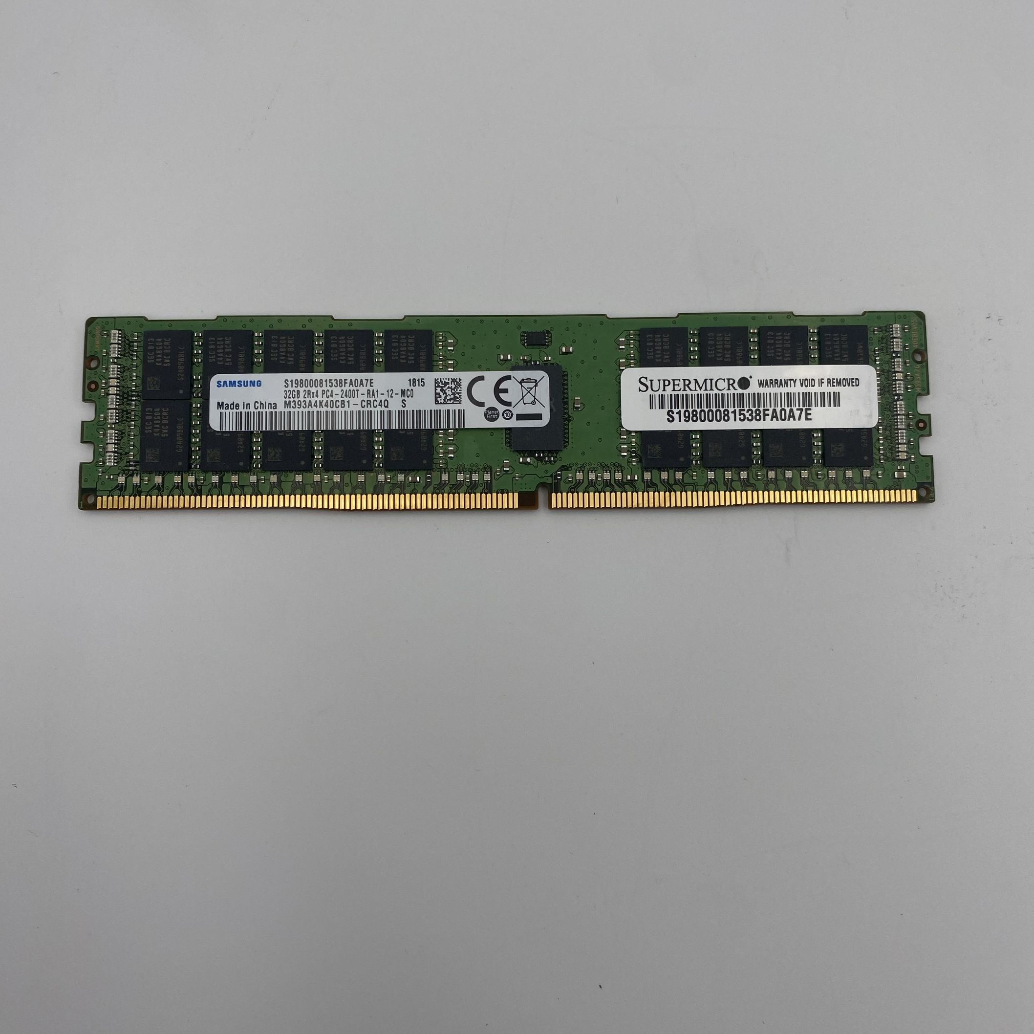 SAMSUNG 32GB (1x32GB) 2RX4 PC4-19200T-R DDR4-2400MHZ RDIMM M393A4K40CB1-CRC
