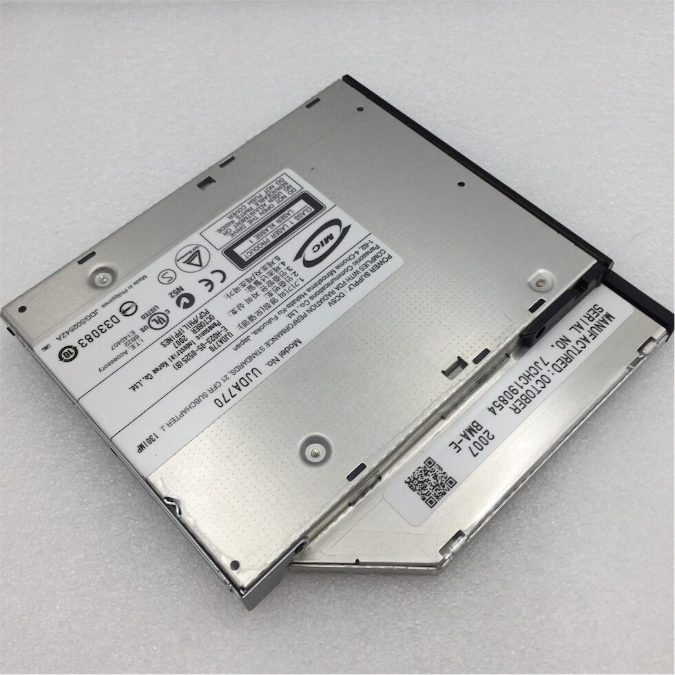 IBM DVD-ROM 8x/CD-RW 24x IDE Internal Black Slimline Drive - Image 6