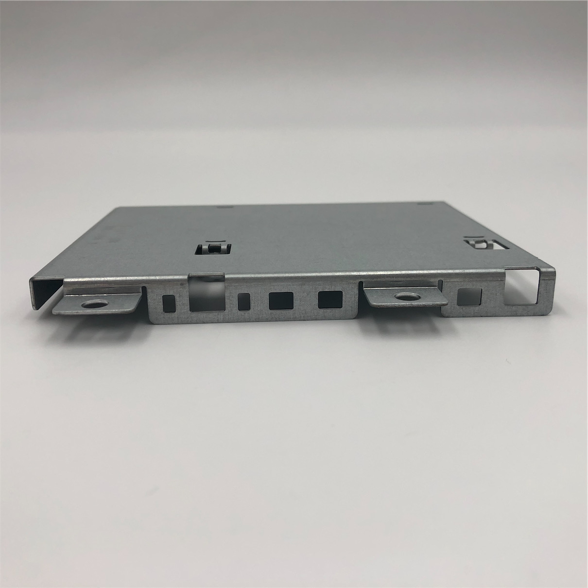 HP 3PAR 10000 Hard Drive Mounting Plate *with screws* 5697-1484 - Imagen 3