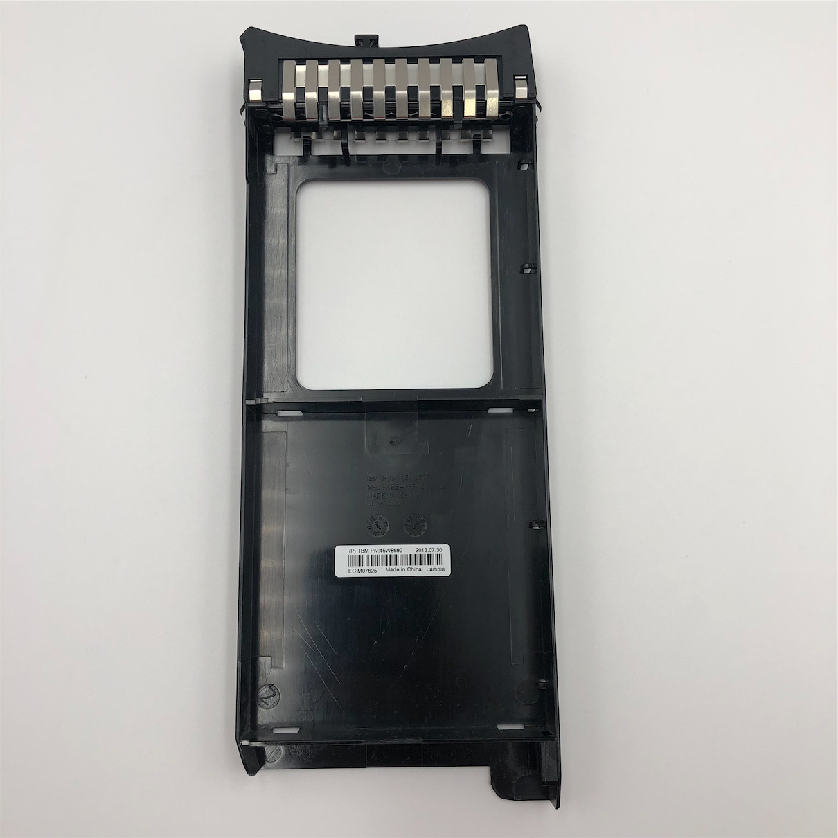 IBM 2.5'' BAY FILLER TRAY SFF StorWize - Image 8