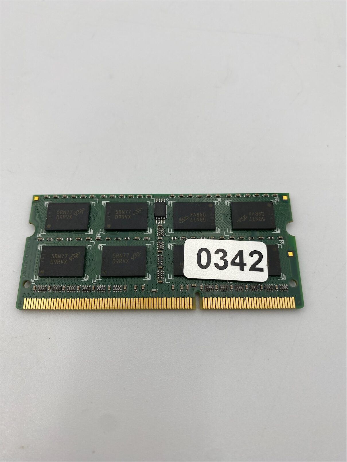 Crucial 8GB DDR3L 1600 MHz SODIMM Memory Module CT102464BF160B.M16FN - Image 3