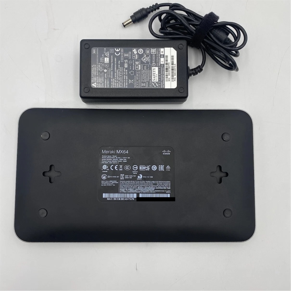 Cisco Meraki MX64-HW Cloud Managed Security Appliance - Image 4