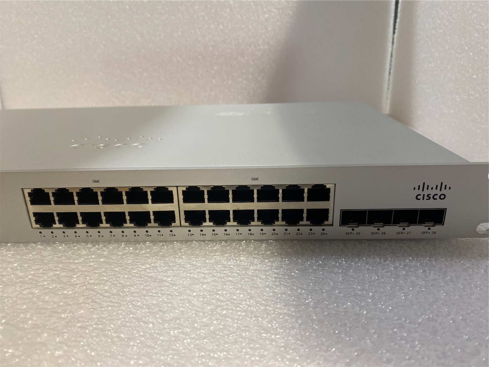 CISCO MERAKI CLOUD-MANAGED 24 PORT GIGABIT SWITCH 600-58010-A MS225-24-HW - Image 2