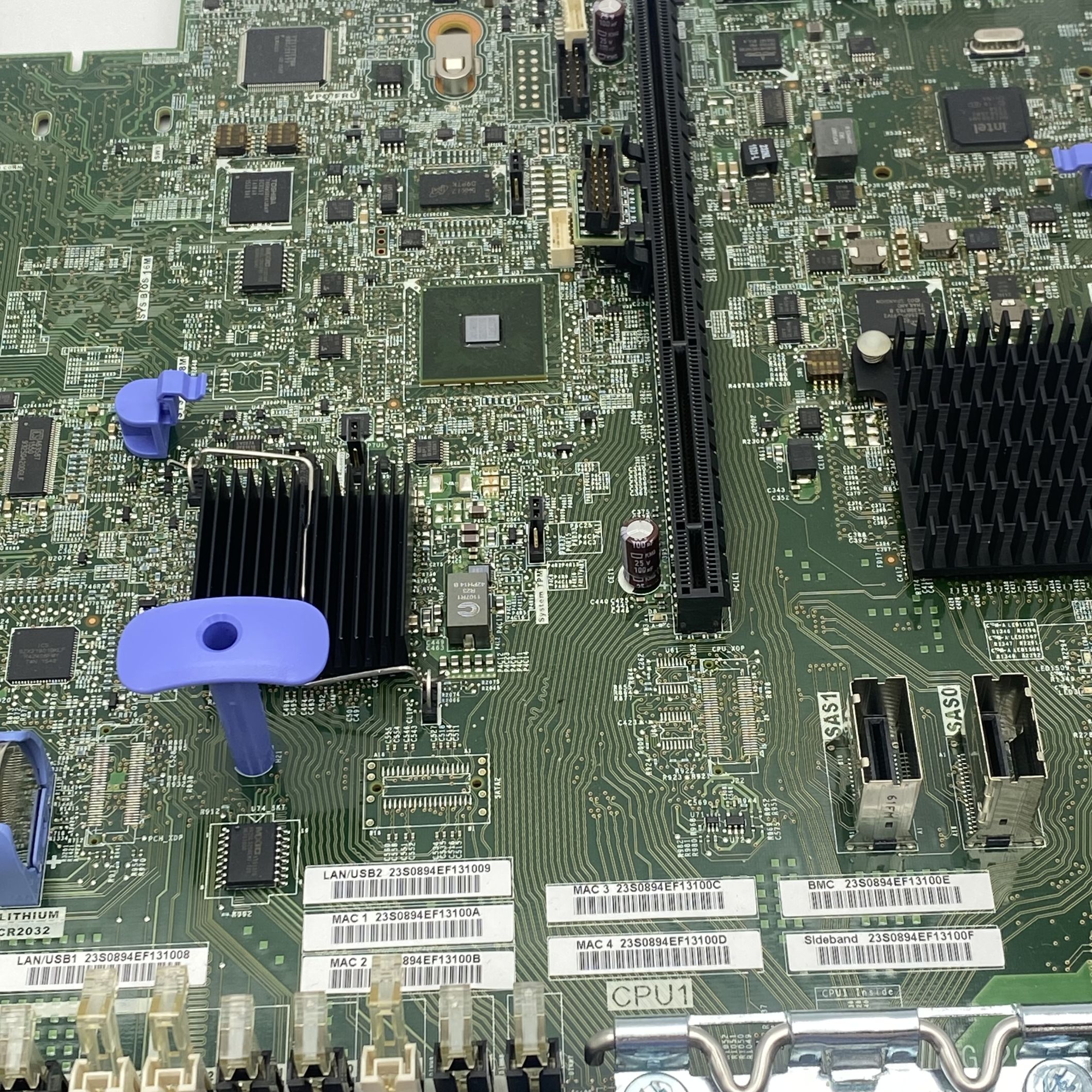 IBM XSERIES 3650M4 SYSTEM BOARD V2 00MX553 00MV215 00AM209 00D2888 00MV219 - Imagen 6