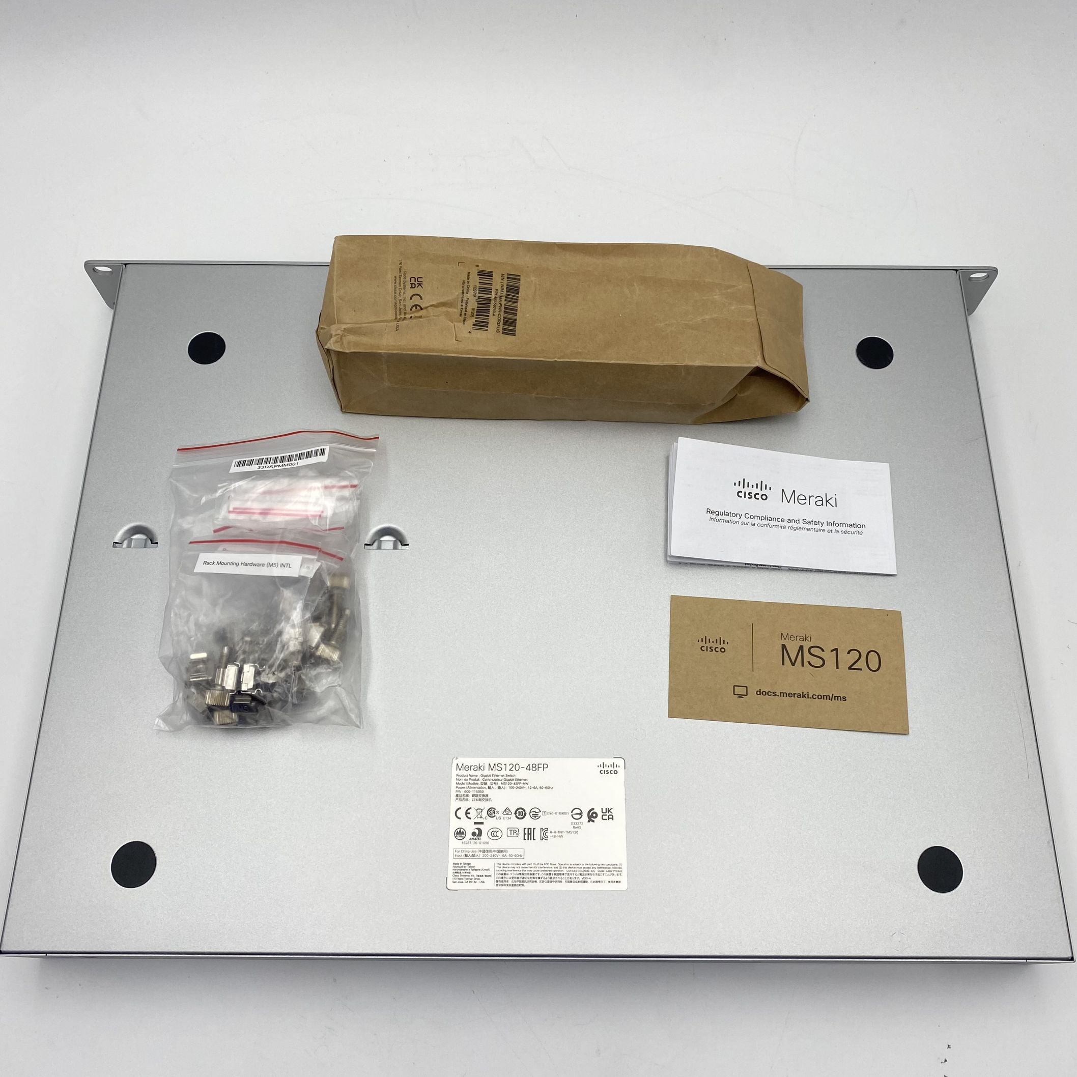 Cisco Meraki 48-Port PoE Cloud Managed Gigabit Switch *Unclaimed* MS120-48FP-HW - Image 5