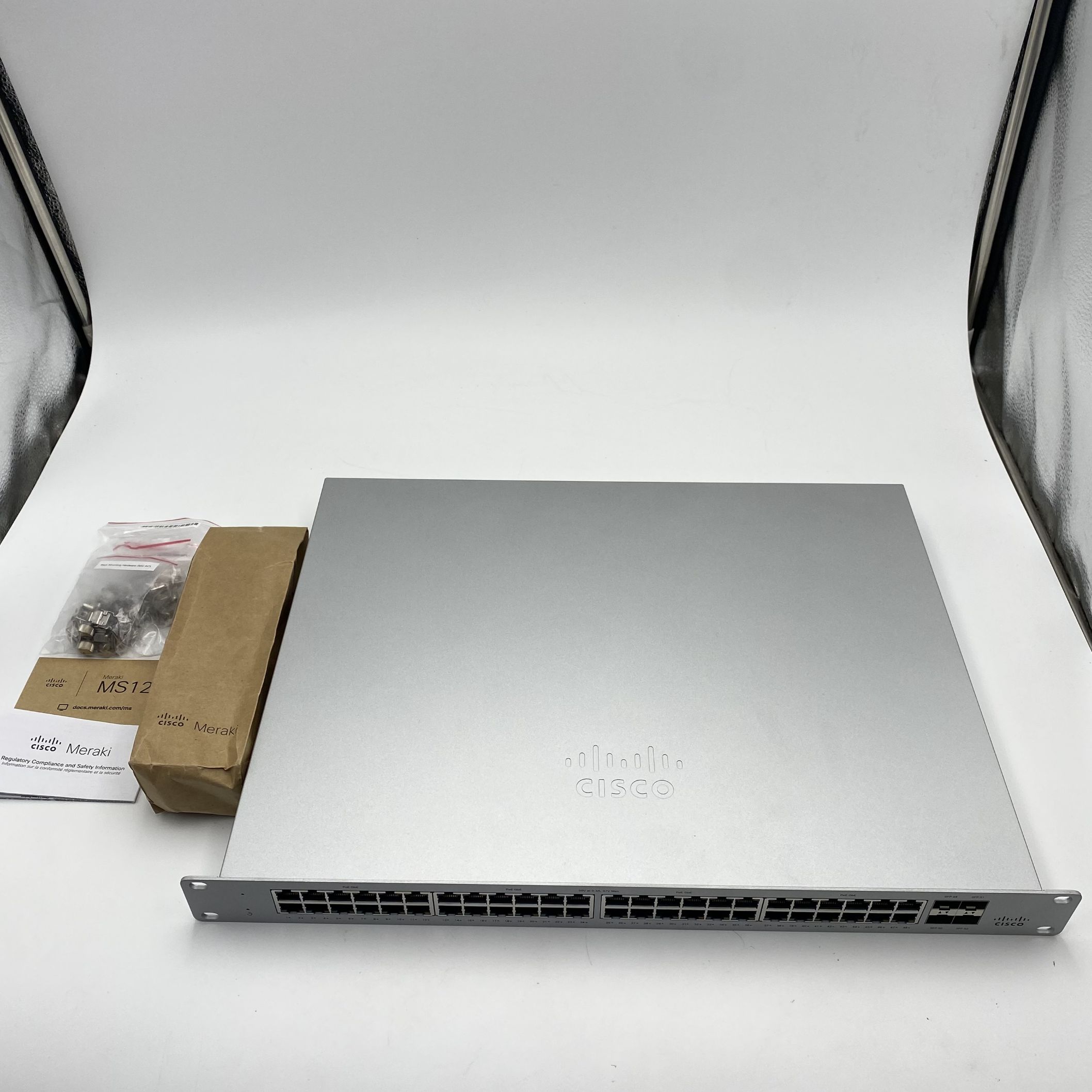 Cisco Meraki 48-Port PoE Cloud Managed Gigabit Switch *Unclaimed* MS120-48FP-HW - Image 3
