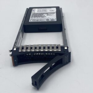 IBM 15.36TB SAS 12Gb/s Read Intensive 2.5-inch SSD 01LJ500 01LJ402 01EJ994