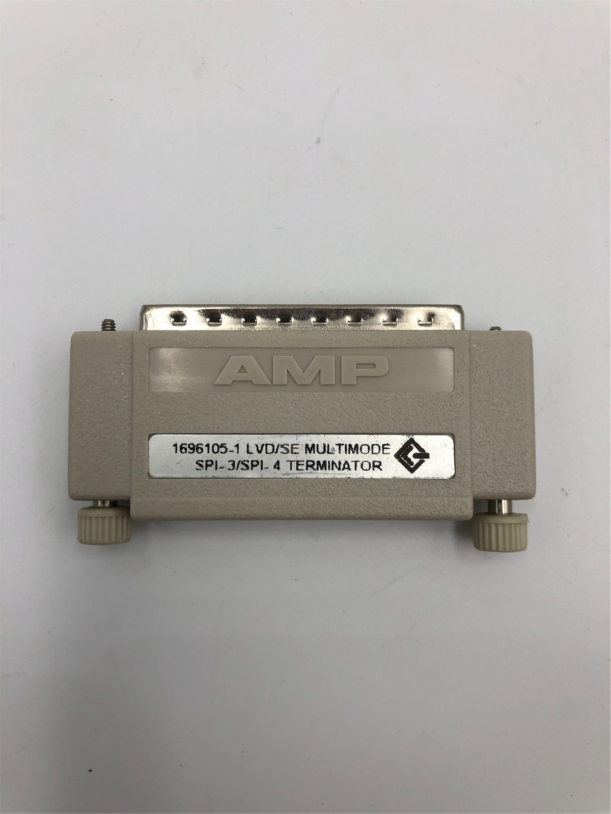 Amphenol LVD/SE MULTIMODE SPI-3/SPI-4 TERMINATOR 1696105-1