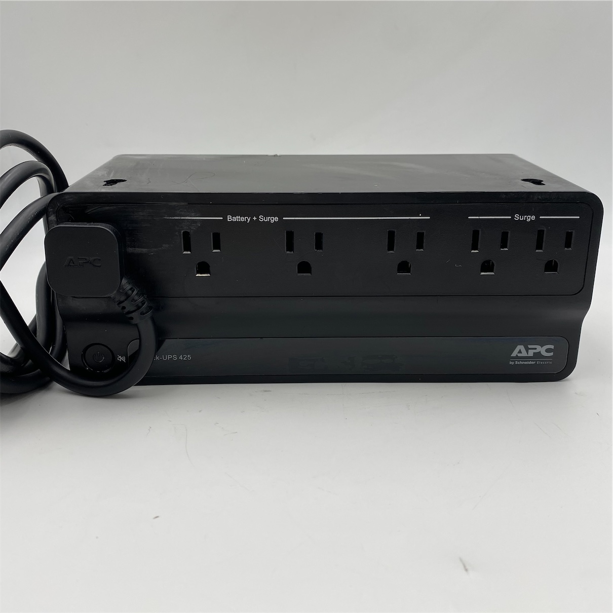 APC Back-UPS 425VA, 120V, 6 NEMA outlets (No battery) BE425M
