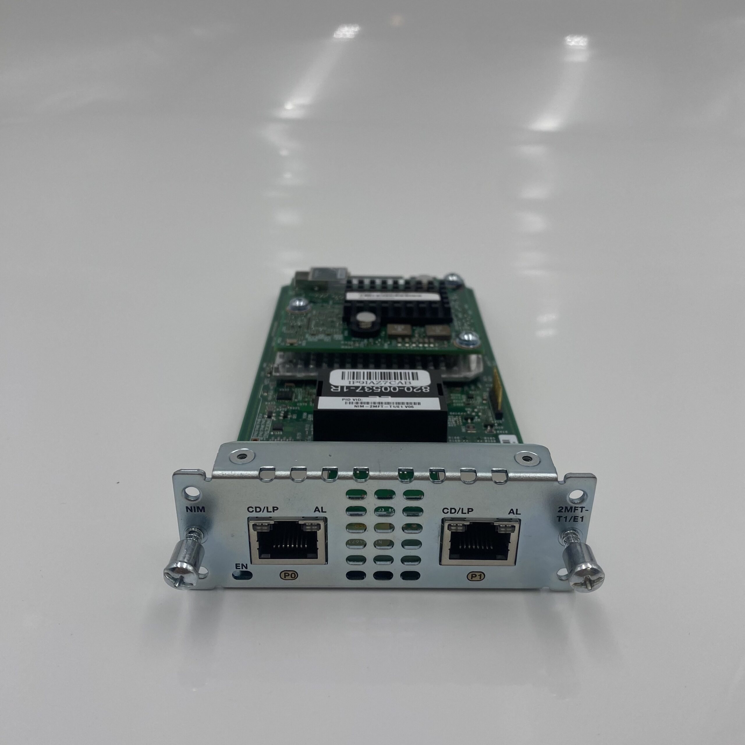 CISCO 2 PORT MULTIFLEX TRUNK VOICE/CLEARE NIM-2MFT-T1/E1 - Image 2